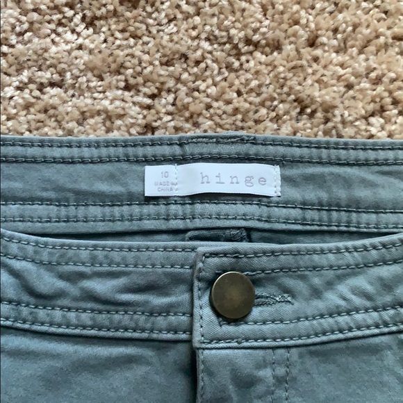 Hinge Short - Picture 2 of 3